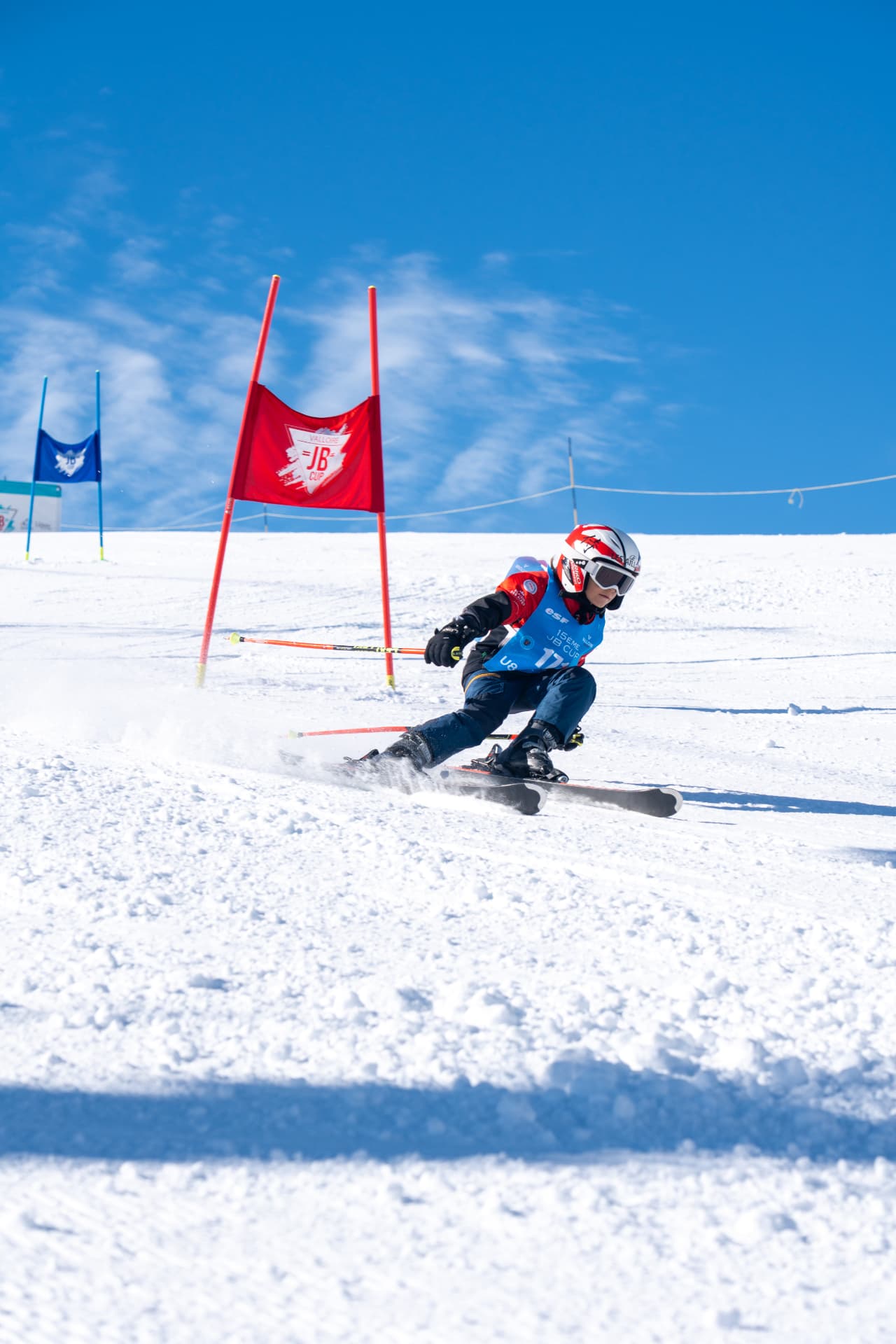 Skieur en pleine course, JB Cup à Valloire